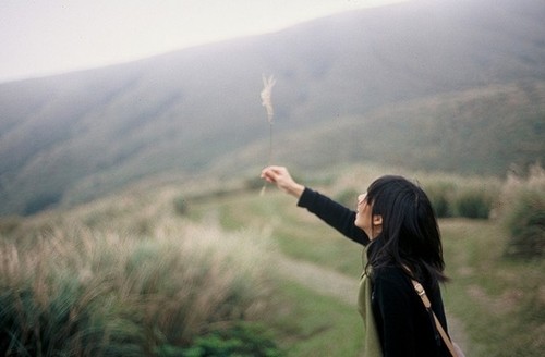 给曾经爱过的人备注网名--看风景的人